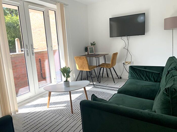 2 Bedroom Terraced House To Rent In Modern Gated Apt // Bed // Laureate House // Aug, LN1