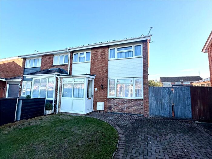 3 Bedroom Semi-Detached House To Rent In Foxbridge, Covingham, Swindon, Wiltshire, SN3