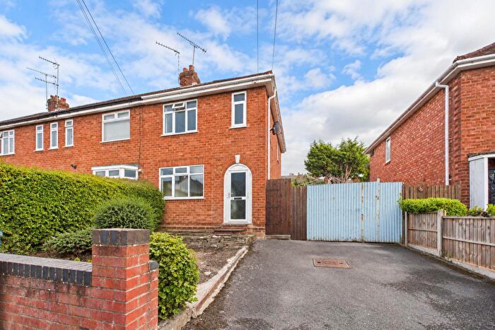 3 Bedroom End Of Terrace House For Sale In Silksby Street, Cheylesmore, Coventry, CV3