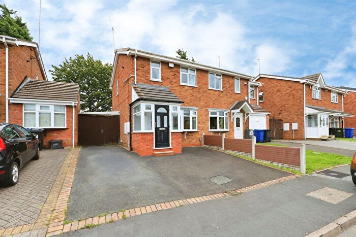 2 Bedroom Semi-Detached House For Sale In Bridgewater Drive, Bilston, WV14