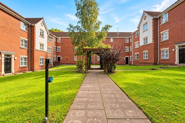 2 Bedroom Flat For Sale In Greenwood Road, Wythenshawe, Manchester, M22