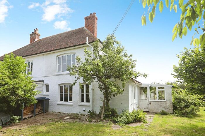 3 Bedroom Terraced House For Sale In Garlinge Green, Canterbury, CT4