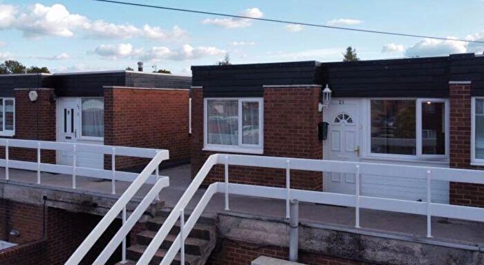 2 Bedroom Apartment For Sale In Springfield Centre, Kempston, Bedford, Bedfordshire, MK42