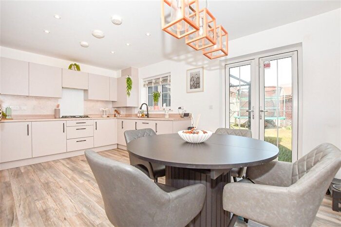 3 Bedroom Detached House For Sale In Bramble Close, Coxheath, Maidstone, Kent, ME17