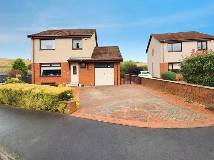 3 Bedroom Detached House For Sale In Ramsay Gardens, Leslie, KY6