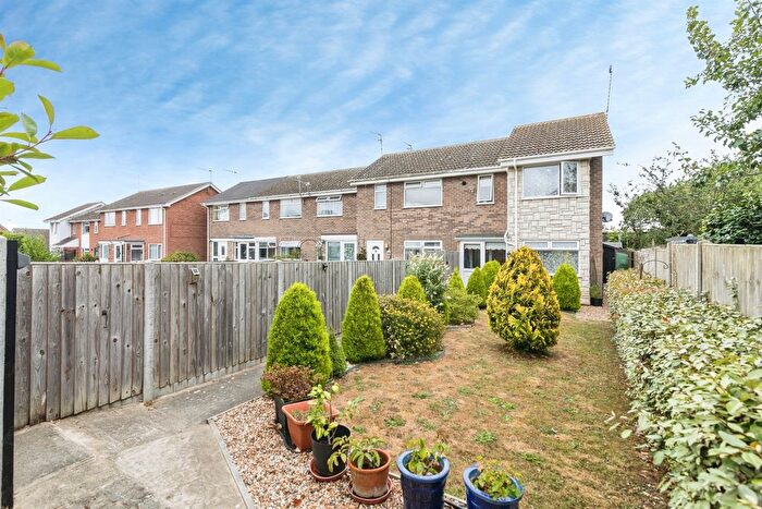 2 Bedroom End Of Terrace House For Sale In Catchpole Close, Kessingland, Lowestoft, NR33