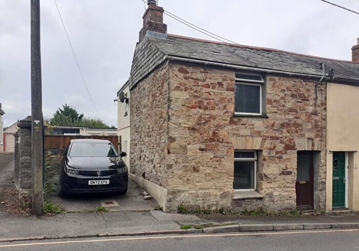 3 Bedroom Semi-Detached House For Sale In Barn Lane, Bodmin, Cornwall, PL31