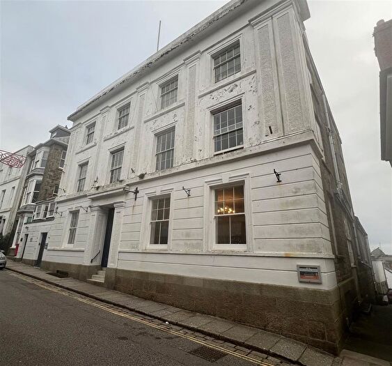 2 Bedroom Flat For Sale In Chapel Street, Penzance, TR18