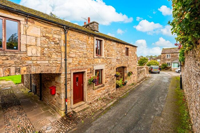 2 Bedroom Barn Conversion For Sale In , The Gars, Wray, Lancashire, LA2