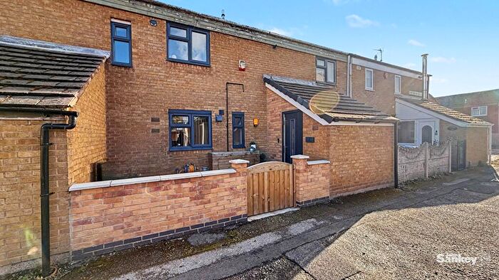 3 Bedroom Terraced House For Sale In Caythorpe Court, Mansfield Woodhouse, NG19