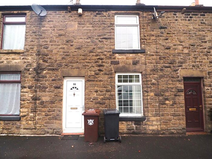 2 Bedroom Terraced House To Rent In Buxton Road, New Mills, SK22