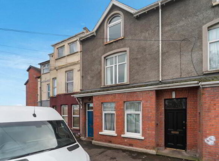 6 Bedroom Terrace House For Sale In Cameron Street, Belfast, BT7