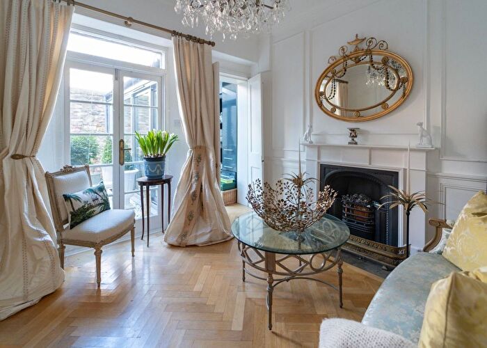 3 Bedroom Terraced House To Rent In Grange Loan, Edinburgh, EH9