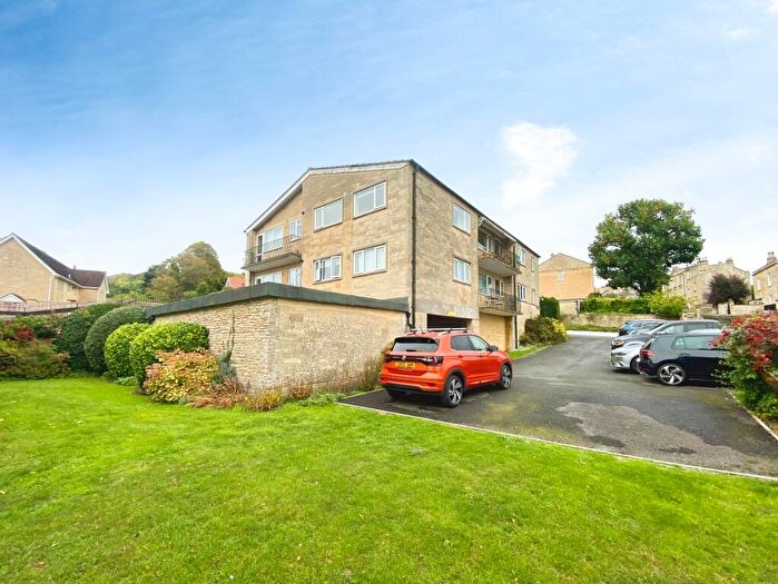 2 Bedroom Apartment For Sale In Bathwick Hill - Cleveland Court, BA2