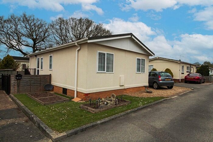 2 Bedroom Bungalow For Sale In Shirkoak Park, Woodchurch, TN26