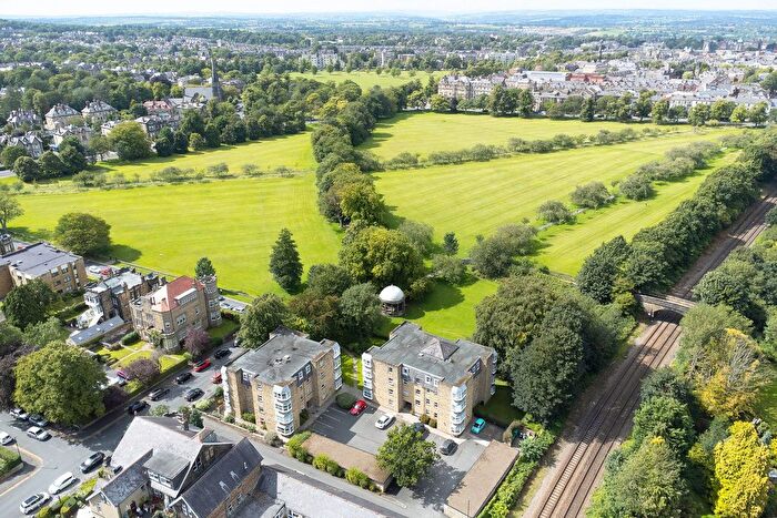 1 Bedroom Flat For Sale In Tewit Well Road, Harrogate, HG2