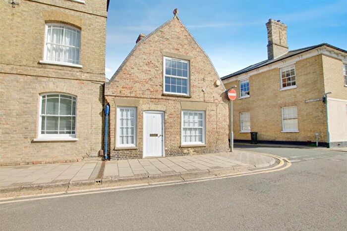 2 Bedroom Cottage To Rent In The Waits, St Ives, PE27