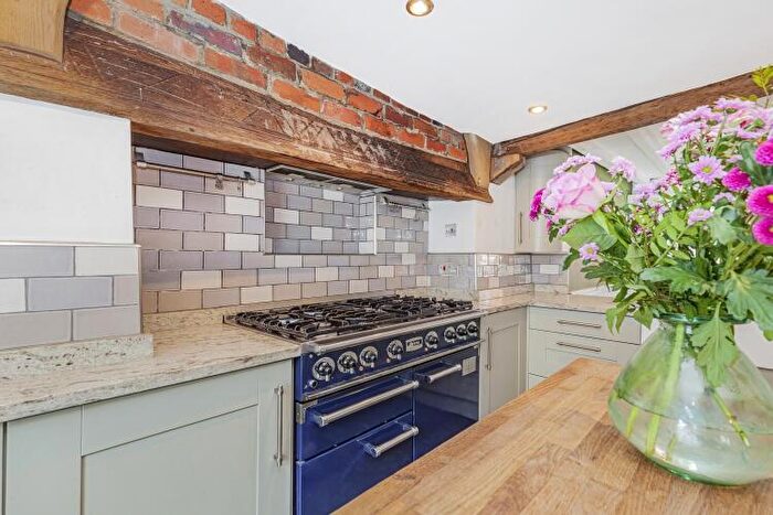 4 Bedroom Cottage To Rent In Priory Road, Wantage, OX12