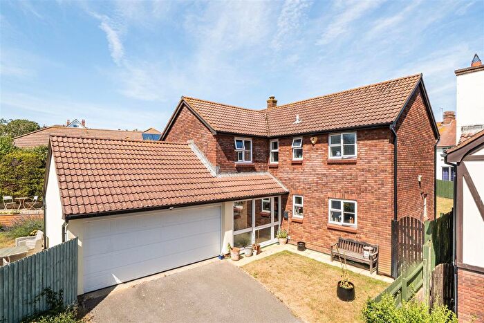 5 Bedroom Detached House For Sale In Whitecross Drive, Weymouth, Dorset, DT4