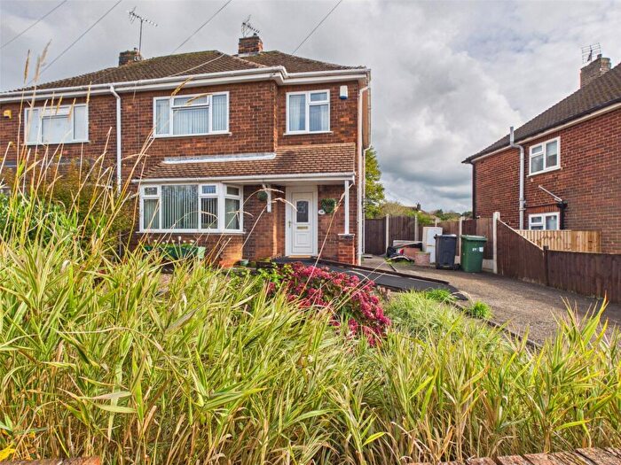 3 Bedroom Semi-Detached House For Sale In Owers Avenue, Heanor, Derbyshire, DE75