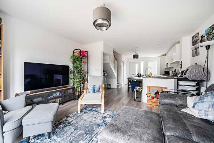 2 Bedroom Semi-Detached House For Sale In Princess Marina Drive, Reading, Berkshire, RG2