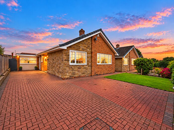 3 Bedroom Bungalow For Sale In St. Owens Drive, Barnsley, S75