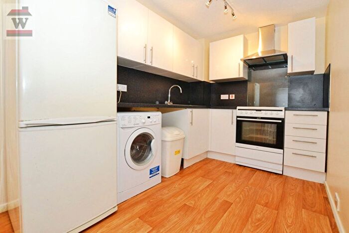 3 Bedroom Flat To Rent In Cranston Close, Hounslow, TW3
