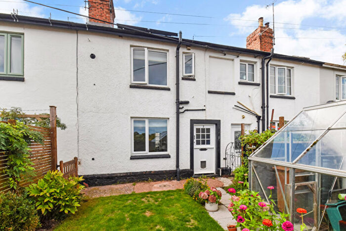 3 Bedroom Terraced House For Sale In East Street, Uffculme, EX15
