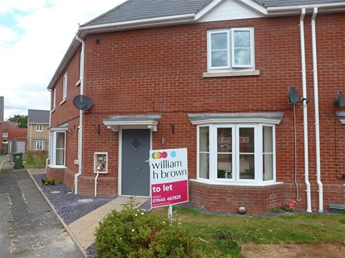 4 Bedroom Semi-Detached House To Rent In Sayers Crescent, Wisbech St Mary, PE13