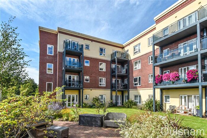 1 Bedroom Apartment For Sale In Recreation Road, Bromsgrove, Worcestershire, B61