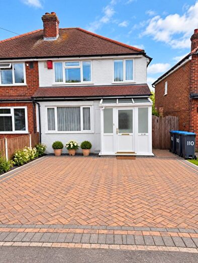 3 Bedroom Semi-Detached House For Sale In Crawford Road, Hatfield, AL10