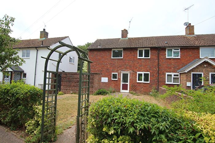 2 Bedroom End Of Terrace House For Sale In Randolph Gardens, Ashford, TN24