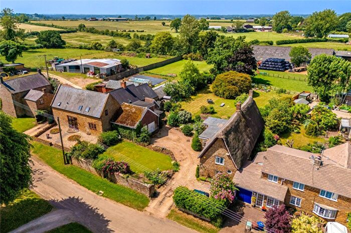 4 Bedroom Cottage For Sale In Thorpe Road, Upper Wardington, Oxfordshire, OX17