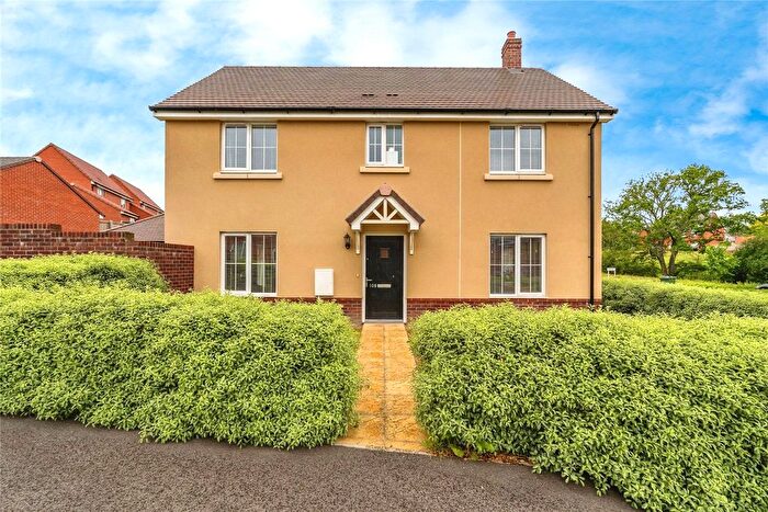 4 Bedroom Detached House For Sale In Harrison Way, Rownhams, Southampton, Hampshire, SO16