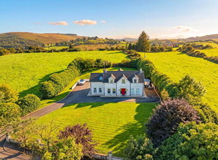 4 Bedroom Detached House For Sale In Glen Road, Enniskillen, BT94
