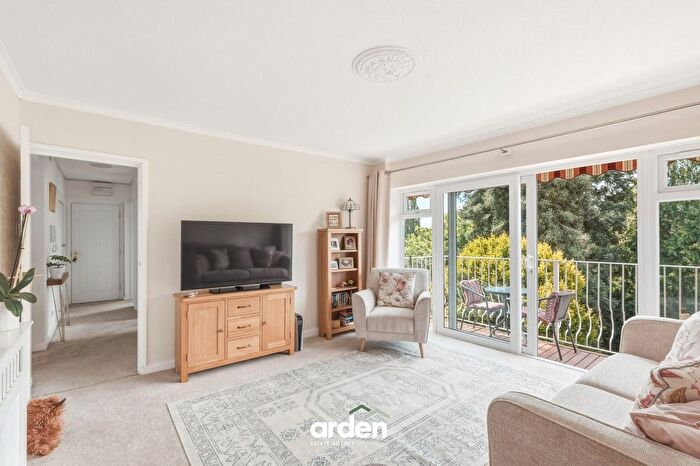 2 Bedroom Flat For Sale In Northwick Road, Bevere, WR3