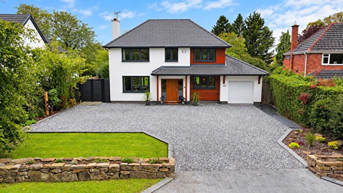 4 Bedroom Detached House For Sale In Wynnstay Lane, Marford, Wrexham, LL12