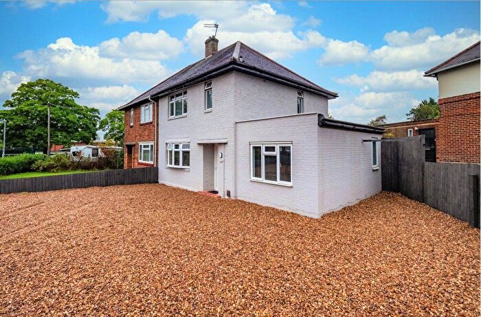 7 Bedroom Semi-Detached House To Rent In Westlea Road, CV31