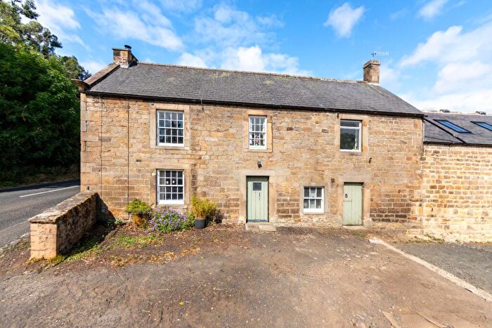 3 Bedroom Semi-Detached House For Sale In The Riding Farm, Riding Mill, NE44