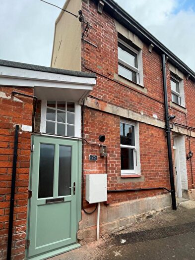 1 Bedroom Terraced House To Rent In Duke Street, Trowbridge, BA14