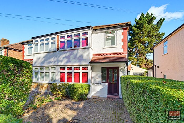 3 Bedroom Semi-Detached House For Sale In Strodes Crescent, Staines-Upon-Thames, Surrey, TW18