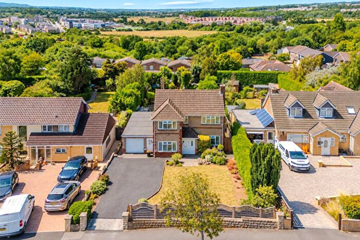 3 Bedroom Detached House For Sale In Tithe Barn Crescent, Old Town, Swindon, SN1