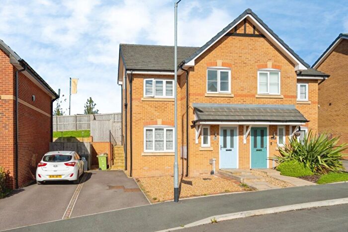 3 Bedroom Semi-Detached House For Sale In Middlewich Close, Horwich, Bolton, Greater Manchester, BL6