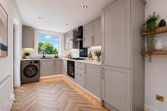 3 Bedroom Semi-Detached House For Sale In Carden Avenue, Swinton, Manchester, M27