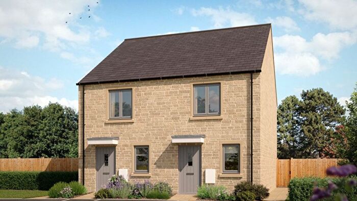 2 Bedroom Semi-Detached House For Sale In London Road, Tetbury, GL8