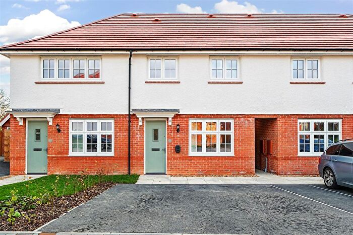 2 Bedroom Terraced House To Rent In Pheasant Chase, Tingley, WF3