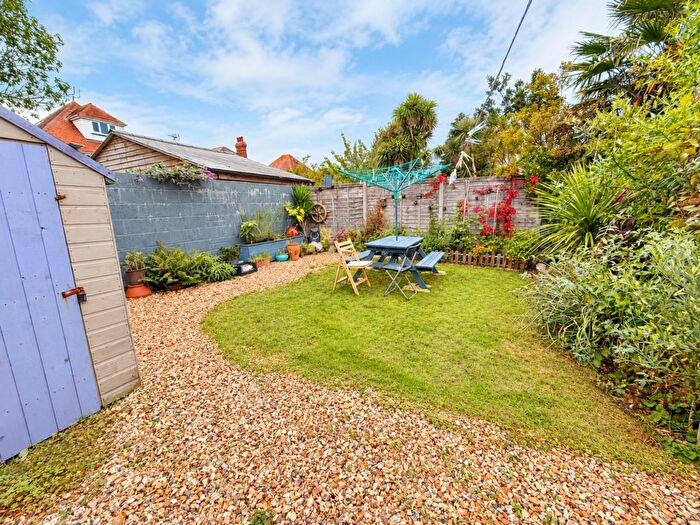 2 Bedroom Flat For Sale In Stewart Road, Bournemouth, BH8
