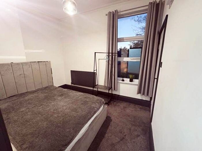 2 Bedroom Flat To Rent In Sandford Rd, Birmingham, B13
