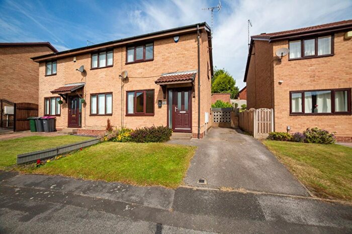 2 Bedroom Semi-Detached House For Sale In Thorpefield Drive, Thorpe Hesley, Rotherham, S61