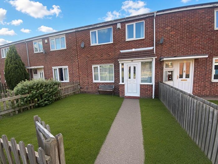 3 Bedroom House To Rent In Greenlea, New York, NE29